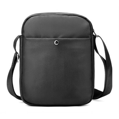 ARCTIC HUNTER τσάντα ώμου K00063 με θήκη tablet, αδιάβροχη, 2.9L, μαύρη