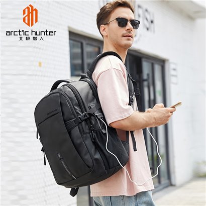 ARCTIC HUNTER τσάντα πλάτης B00388 με θήκη laptop 15.6", USB, μαύρη